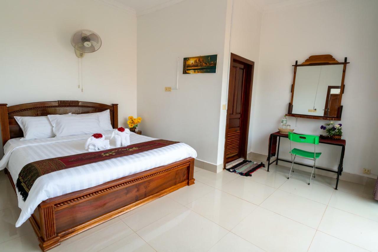 Royal Sok Chhan Siem Reap Exteriör bild